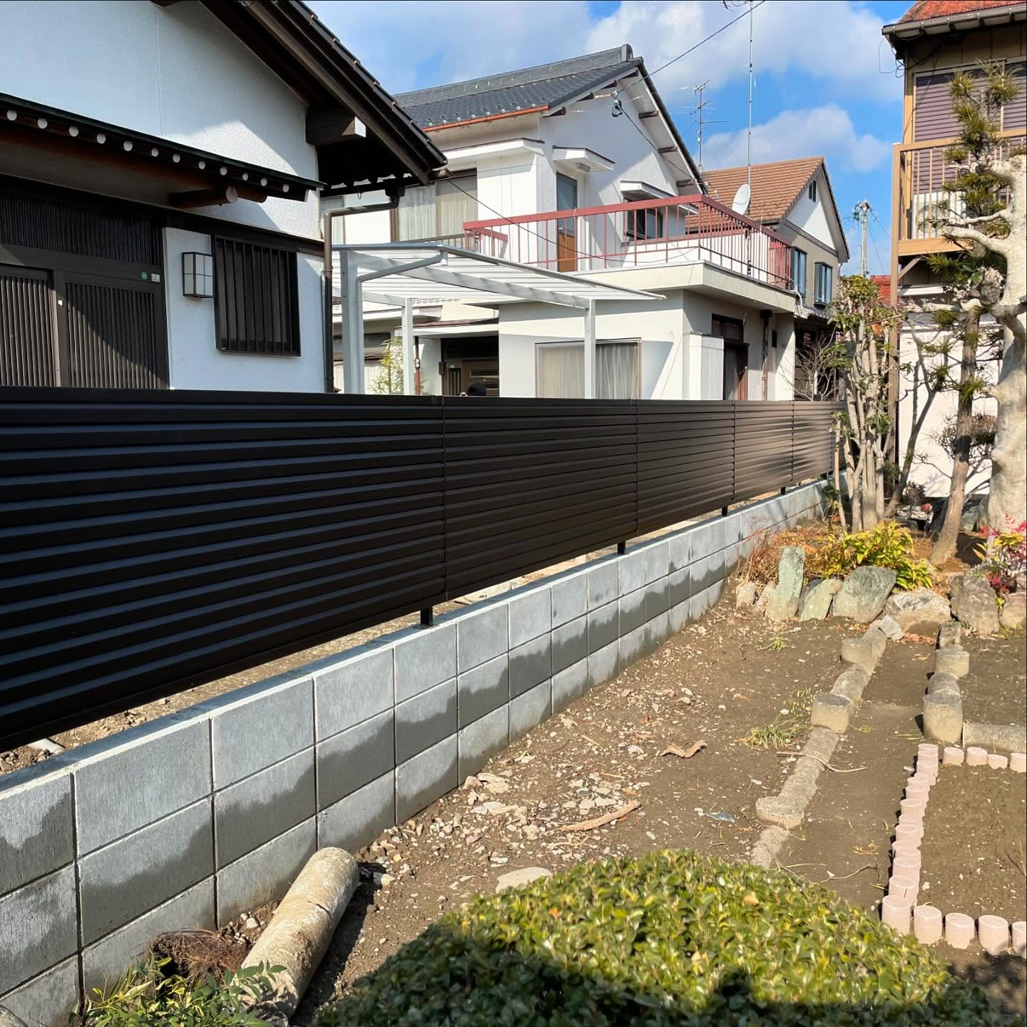 🏡✨本日は岐阜県大垣市のお客様からのご依頼で、駐車場のリフォ...